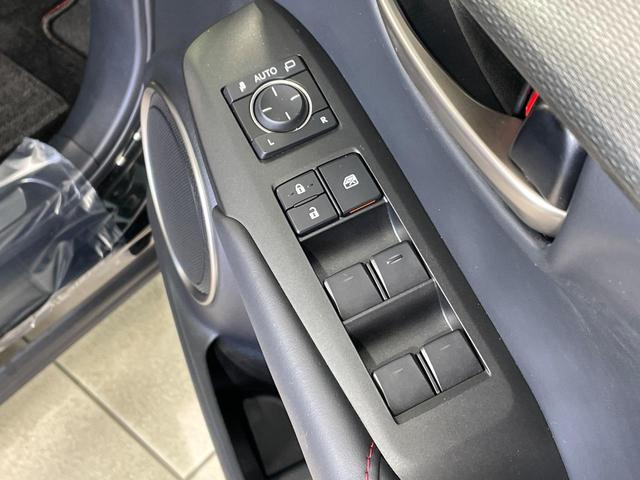 NX NX200t Fスポーツ ターボ サンルーフ 純正SDナビ 全周囲カメラ 衝突軽減 100V電源 レーダークルーズ 禁煙車 電動リアゲート レザーシート 前席シートエアコン 前席パワーシート ドラレコ ETC コーナーセンサー(72枚目)