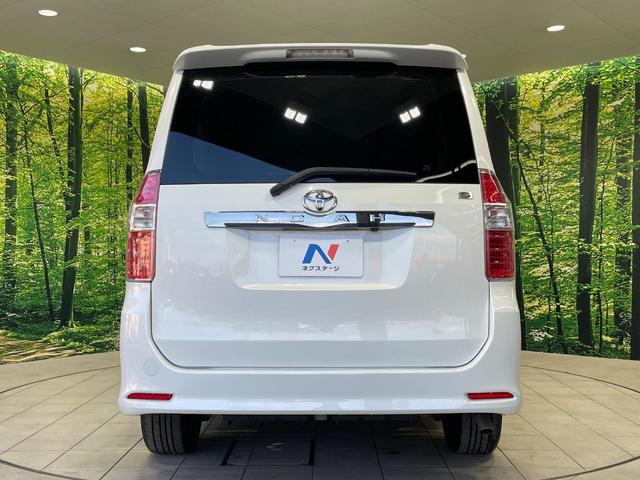 ノア Ｓ　両側電動ドア　純正ＨＤＤナビ　後席モニター　バックカメラ　禁煙車　スマートキー　ＨＩＤヘッド　ビルトインＥＴＣ　デュアルエアコン　ＣＤ　ＤＶＤ再生　地デジ（15枚目）