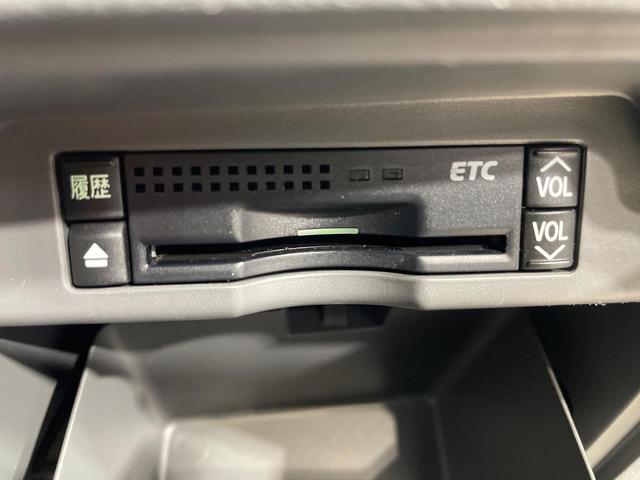 ノア Ｓ　両側電動ドア　純正ＨＤＤナビ　後席モニター　バックカメラ　禁煙車　スマートキー　ＨＩＤヘッド　ビルトインＥＴＣ　デュアルエアコン　ＣＤ　ＤＶＤ再生　地デジ（39枚目）