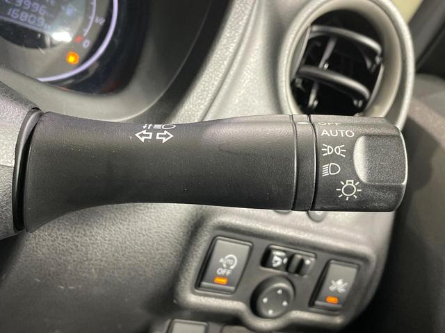 ノート X DIG-S Vセレクション+セーフティII 衝突軽減装置 全周囲カメラ 純正ナビ コーナーセンサー ETC LEDヘッド スマートキー オートライト オートエアコン 禁煙車 Bluetooth フルセグTV 電動格納ミラー(34枚目)