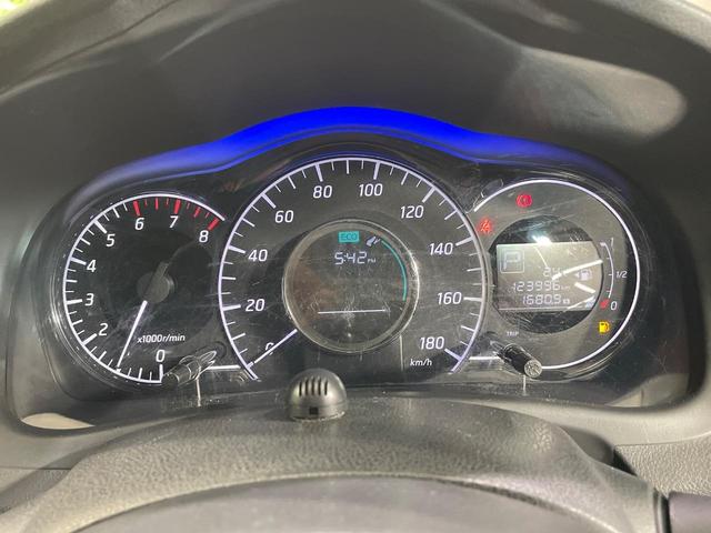 ノート X DIG-S Vセレクション+セーフティII 衝突軽減装置 全周囲カメラ 純正ナビ コーナーセンサー ETC LEDヘッド スマートキー オートライト オートエアコン 禁煙車 Bluetooth フルセグTV 電動格納ミラー(35枚目)