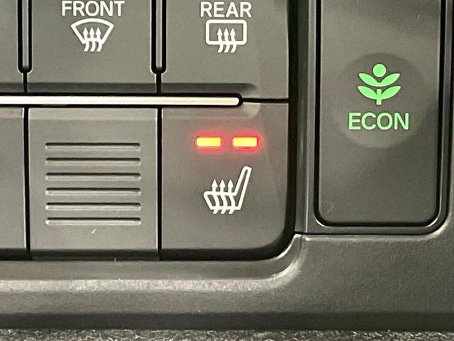 N-BOXカスタム ターボコーディネートスタイル ターボ 届出済未使用車 両側電動ドア 衝突被害軽減システム レーダークルーズ コーナーセンサー スマートキー LEDヘッド オートハイビーム 車線逸脱警報 オートライト オートエアコン(5枚目)