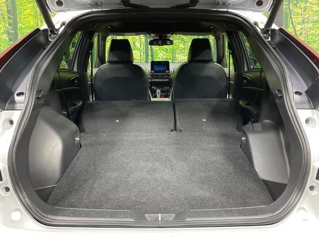 エクリプスクロス ブラックエディション 純正8インチナビ 4WD サンルーフ 全周囲カメラ 衝突被害軽減システム レーダークルーズ 禁煙車 電動リアゲート ハーフレザーシート 全席シートヒーター パワーシート コーナーセンサー(10枚目)