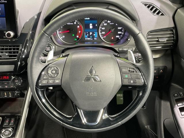 エクリプスクロス ブラックエディション 純正8インチナビ 4WD サンルーフ 全周囲カメラ 衝突被害軽減システム レーダークルーズ 禁煙車 電動リアゲート ハーフレザーシート 全席シートヒーター パワーシート コーナーセンサー(11枚目)