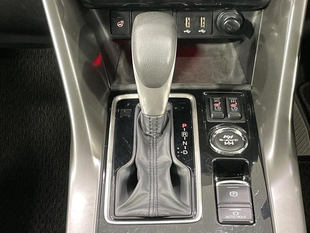 エクリプスクロス ブラックエディション 純正8インチナビ 4WD サンルーフ 全周囲カメラ 衝突被害軽減システム レーダークルーズ 禁煙車 電動リアゲート ハーフレザーシート 全席シートヒーター パワーシート コーナーセンサー(38枚目)