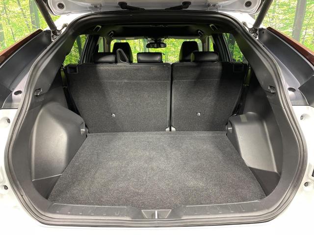 エクリプスクロス ブラックエディション 純正8インチナビ 4WD サンルーフ 全周囲カメラ 衝突被害軽減システム レーダークルーズ 禁煙車 電動リアゲート ハーフレザーシート 全席シートヒーター パワーシート コーナーセンサー(40枚目)