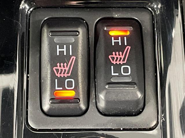 エクリプスクロス ブラックエディション 純正8インチナビ 4WD サンルーフ 全周囲カメラ 衝突被害軽減システム レーダークルーズ 禁煙車 電動リアゲート ハーフレザーシート 全席シートヒーター パワーシート コーナーセンサー(48枚目)