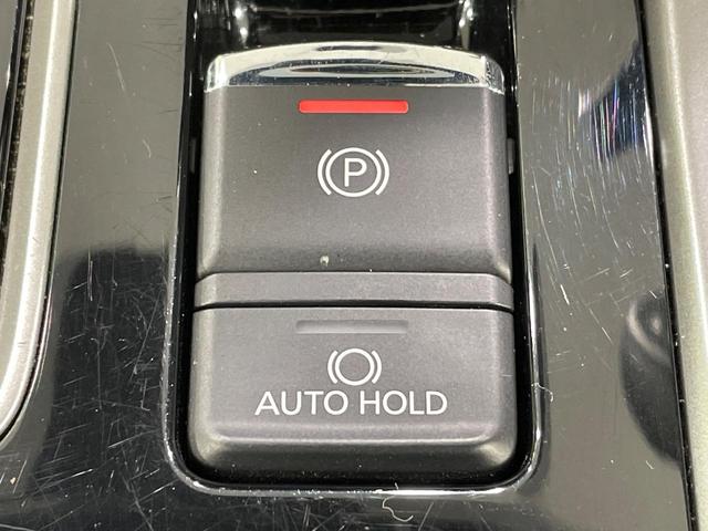 エクリプスクロス ブラックエディション 純正8インチナビ 4WD サンルーフ 全周囲カメラ 衝突被害軽減システム レーダークルーズ 禁煙車 電動リアゲート ハーフレザーシート 全席シートヒーター パワーシート コーナーセンサー(49枚目)