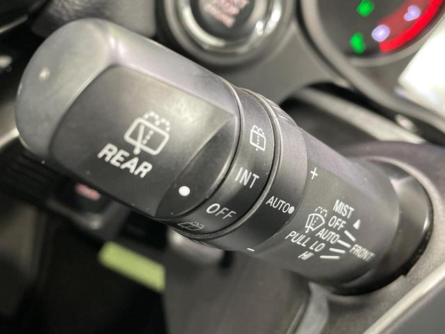 エクリプスクロス ブラックエディション 純正8インチナビ 4WD サンルーフ 全周囲カメラ 衝突被害軽減システム レーダークルーズ 禁煙車 電動リアゲート ハーフレザーシート 全席シートヒーター パワーシート コーナーセンサー(62枚目)