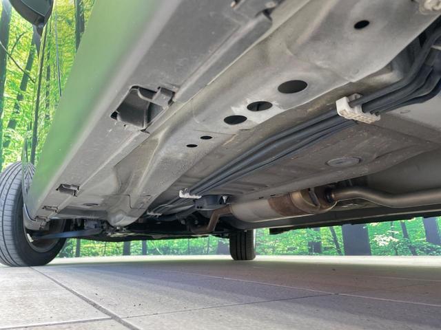 アルトラパン Fリミテッド 禁煙車 純正8型ナビ バックカメラ 衝突軽減装置 シートヒーター スマートキー ETC HIDヘッド 車線逸脱警報 オートライト オートエアコン 14インチAW CD/DVD再生 フルセグ(22枚目)