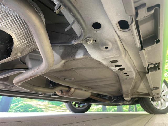 アルトラパン Fリミテッド 禁煙車 純正8型ナビ バックカメラ 衝突軽減装置 シートヒーター スマートキー ETC HIDヘッド 車線逸脱警報 オートライト オートエアコン 14インチAW CD/DVD再生 フルセグ(23枚目)