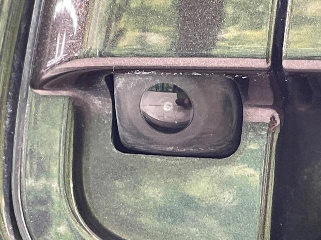 アルトラパン Fリミテッド 禁煙車 純正8型ナビ バックカメラ 衝突軽減装置 シートヒーター スマートキー ETC HIDヘッド 車線逸脱警報 オートライト オートエアコン 14インチAW CD/DVD再生 フルセグ(51枚目)