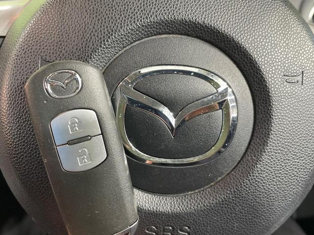 デミオ 13C-V スマートエディションII 純正ナビ バックカメラ 禁煙車 コーナーセンサー スマートキー HIDヘッド オートライト Bluetooth CD DVD再生 フルセグ ステアリングスイッチ フォグライト 電動格納ミラー(6枚目)