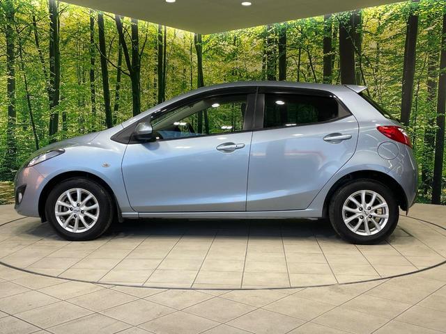 デミオ 13C-V スマートエディションII 純正ナビ バックカメラ 禁煙車 コーナーセンサー スマートキー HIDヘッド オートライト Bluetooth CD DVD再生 フルセグ ステアリングスイッチ フォグライト 電動格納ミラー(25枚目)