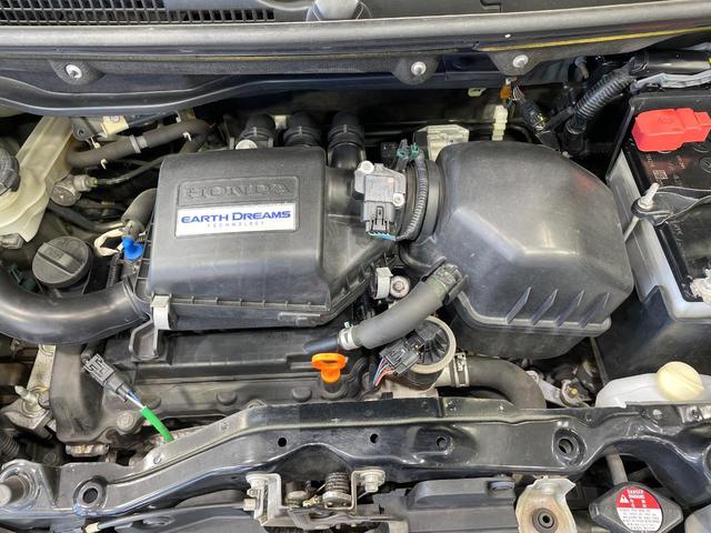 Ｎ－ＢＯＸカスタム Ｇ・Ｌパッケージ　電動スライドドア　純正ナビ　バックカメラ　禁煙車　スマートキー　ＨＩＤヘッド　ＥＴＣ　オートライト　オートエアコン　純正１４インチアルミ　Ｂｌｕｅｔｏｏｔｈ　ＣＤ　ＤＶＤ再生　フルセグ　フォグライト（18枚目）