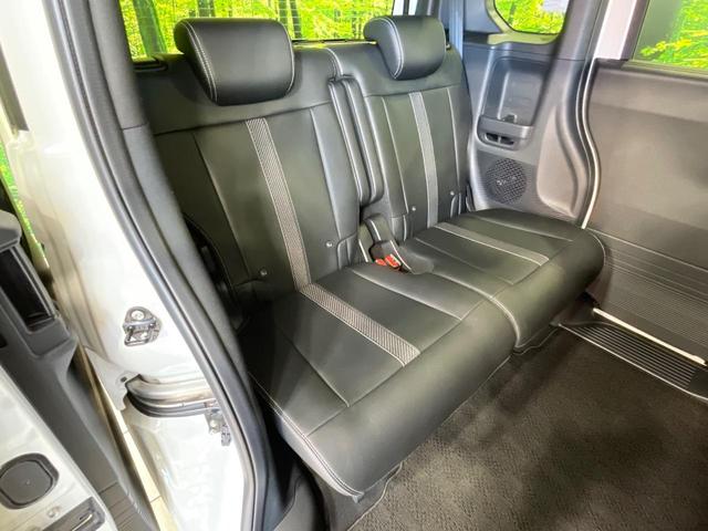 N-BOXカスタム コーディネートスタイル 両側電動ドア 純正8インチナビ バックカメラ 衝突被害軽減システム レーダークルーズ 禁煙車 ハーフレザーシート ドラレコ コーナーセンサー スマートキー LEDヘッド 車線逸脱警報 オートライト(9枚目)