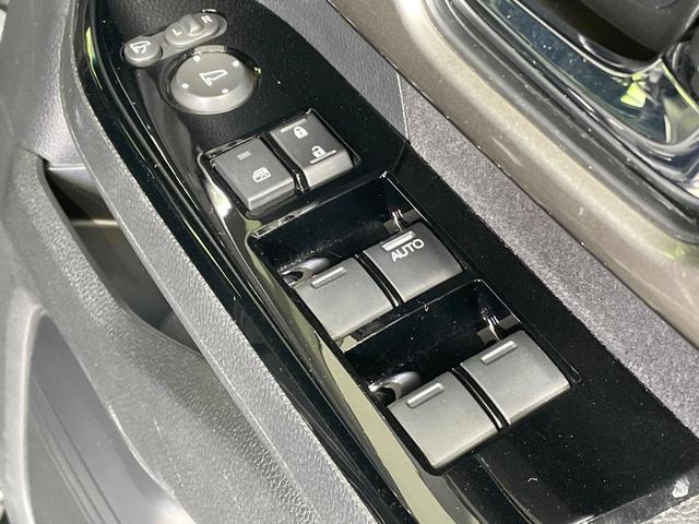 Ｎ－ＢＯＸカスタム Ｌターボ　スタイル＋ブラック　両側電動ドア　純正９インチナビ　バックカメラ　衝突被害軽減システム　レーダークルーズ　禁煙車　コーナーセンサー　スマートキー　ＬＥＤヘッド　ビルトインＥＴＣ　オートハイビーム　車線逸脱警報（47枚目）