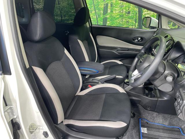 ノート ｅ－パワー　Ｘ　純正ＳＤナビ　全周囲カメラ　衝突被害軽減システム　禁煙車　ドラレコ　コーナーセンサー　スマートキー　ＥＴＣ　車線逸脱警報　オートライト　オートエアコン　純正オプション１４インチＡＷ　Ｂｌｕｅｔｏｏｔｈ（8枚目）