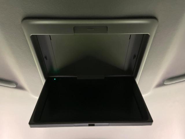 【フリップダウンモニター】大画面モニターで後席でもエンタメをお楽しみいただけます。小さなお子様にも大人気の装備です♪