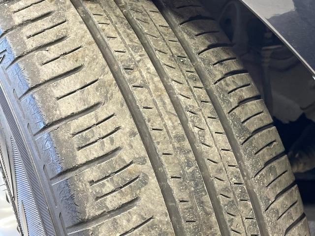 アクア Z 純正10.5型ディスプレイ バックカメラ 衝突軽減装置 レーダークルーズ 禁煙車 ドラレコ コーナーセンサー スマートキー LEDヘッド オートハイビーム 車線逸脱警報 オートライト オートエアコン(31枚目)