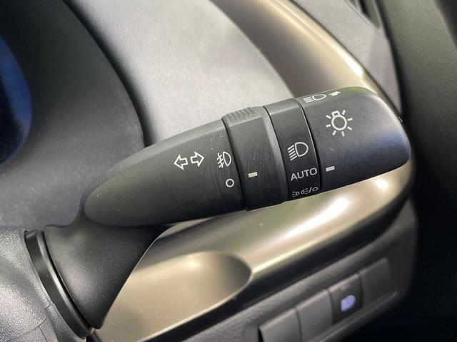 アクア Z 純正10.5型ディスプレイ バックカメラ 衝突軽減装置 レーダークルーズ 禁煙車 ドラレコ コーナーセンサー スマートキー LEDヘッド オートハイビーム 車線逸脱警報 オートライト オートエアコン(55枚目)