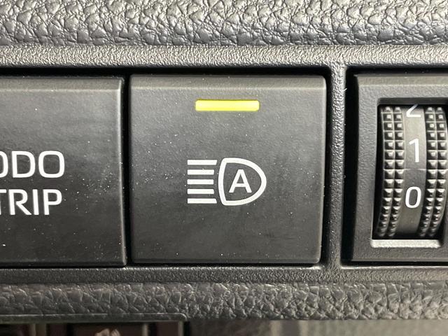 カローラスポーツ ハイブリッドG Z 純正8型ディスプレイ バックカメラ 衝突軽減装置 レーダークルーズ 前席シートヒーター ハーフレザーシート コーナーセンサー スマートキー LEDヘッド ETC オートハイビーム 車線逸脱警報(58枚目)