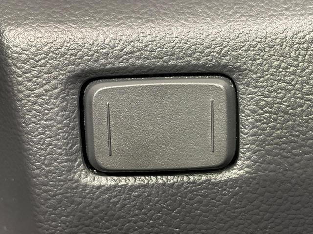 カローラスポーツ ハイブリッドG Z 純正8型ディスプレイ バックカメラ 衝突軽減装置 レーダークルーズ 前席シートヒーター ハーフレザーシート コーナーセンサー スマートキー LEDヘッド ETC オートハイビーム 車線逸脱警報(59枚目)