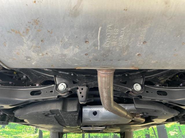 プリウス Ｇ　バックカメラ　衝突軽減　純正８インチディスプレイオーディオ　レーダークルーズ　禁煙車　ドラレコ　コーナーセンサー　スマートキー　ＬＥＤヘッド　ＥＴＣ　オートハイビーム　車線逸脱警報　オートライト（19枚目）