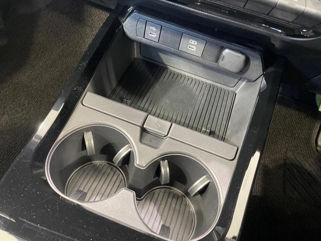 プリウス Ｇ　バックカメラ　衝突軽減　純正８インチディスプレイオーディオ　レーダークルーズ　禁煙車　ドラレコ　コーナーセンサー　スマートキー　ＬＥＤヘッド　ＥＴＣ　オートハイビーム　車線逸脱警報　オートライト（47枚目）