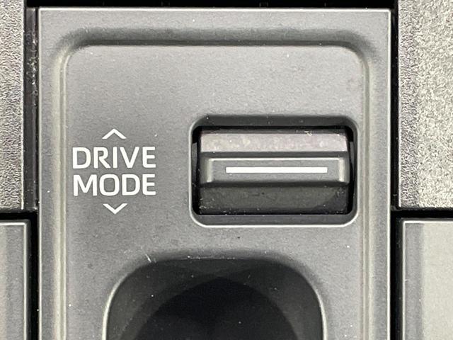 プリウス Ｇ　バックカメラ　衝突軽減　純正８インチディスプレイオーディオ　レーダークルーズ　禁煙車　ドラレコ　コーナーセンサー　スマートキー　ＬＥＤヘッド　ＥＴＣ　オートハイビーム　車線逸脱警報　オートライト（58枚目）