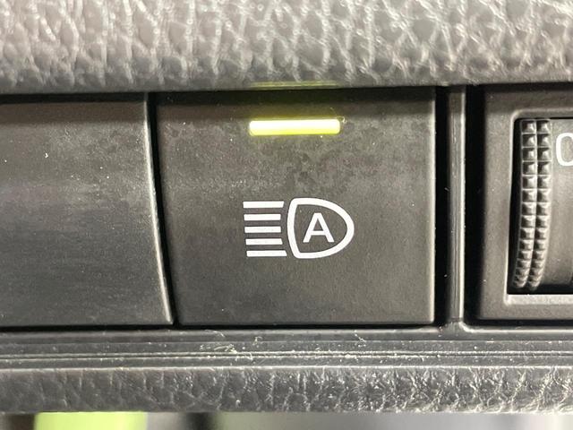 プリウス Ｇ　バックカメラ　衝突軽減　純正８インチディスプレイオーディオ　レーダークルーズ　禁煙車　ドラレコ　コーナーセンサー　スマートキー　ＬＥＤヘッド　ＥＴＣ　オートハイビーム　車線逸脱警報　オートライト（60枚目）