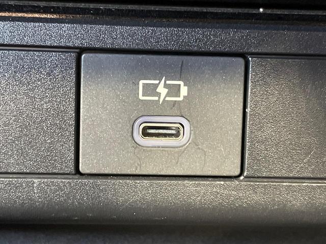 プリウス Ｇ　バックカメラ　衝突軽減　純正８インチディスプレイオーディオ　レーダークルーズ　禁煙車　ドラレコ　コーナーセンサー　スマートキー　ＬＥＤヘッド　ＥＴＣ　オートハイビーム　車線逸脱警報　オートライト（64枚目）