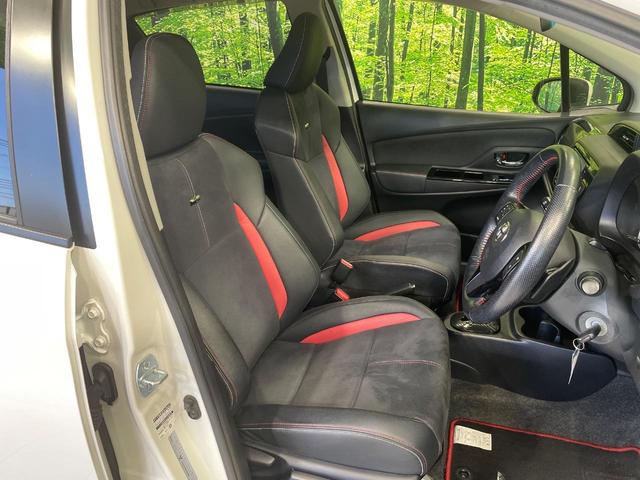 ヴィッツ RS G’s 純正SDナビ バックカメラ 衝突被害軽減システム 禁煙車 ドラレコ HIDヘッド ビルトインETC 純正17インチアルミ Bluetooth CD DVD再生 パドルシフト HIDフォグ(8枚目)