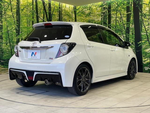 ヴィッツ RS G’s 純正SDナビ バックカメラ 衝突被害軽減システム 禁煙車 ドラレコ HIDヘッド ビルトインETC 純正17インチアルミ Bluetooth CD DVD再生 パドルシフト HIDフォグ(17枚目)