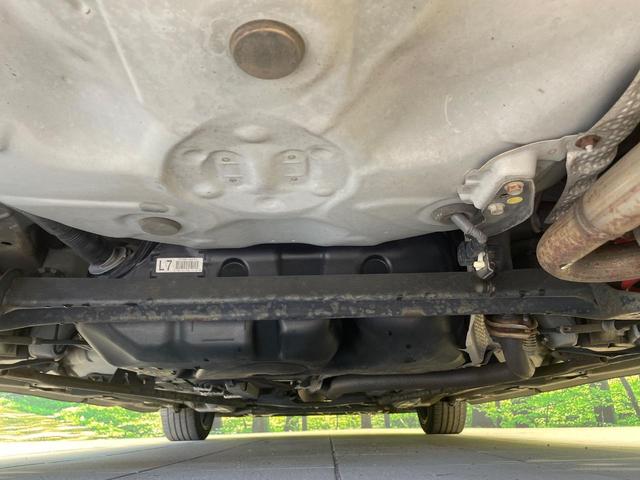 ヴィッツ RS G’s 純正SDナビ バックカメラ 衝突被害軽減システム 禁煙車 ドラレコ HIDヘッド ビルトインETC 純正17インチアルミ Bluetooth CD DVD再生 パドルシフト HIDフォグ(19枚目)