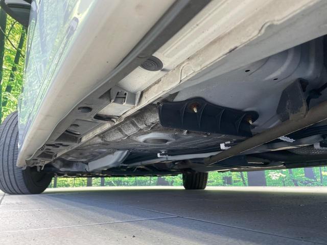 ヴィッツ RS G’s 純正SDナビ バックカメラ 衝突被害軽減システム 禁煙車 ドラレコ HIDヘッド ビルトインETC 純正17インチアルミ Bluetooth CD DVD再生 パドルシフト HIDフォグ(22枚目)