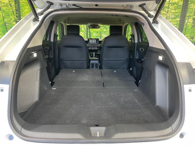 ヴェゼル ｅ：ＨＥＶ　Ｚ　純正９型ナビ　バックカメラ　衝突被害軽減システム　レーダークルーズ　禁煙車　電動リアゲート　コーナーセンサー　スマートキー　ＬＥＤヘッド　ＥＴＣ２．０　オートライト　デュアルエアコン（10枚目）