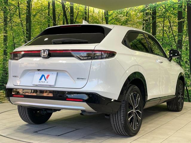 ヴェゼル ｅ：ＨＥＶ　Ｚ　純正９型ナビ　バックカメラ　衝突被害軽減システム　レーダークルーズ　禁煙車　電動リアゲート　コーナーセンサー　スマートキー　ＬＥＤヘッド　ＥＴＣ２．０　オートライト　デュアルエアコン（17枚目）