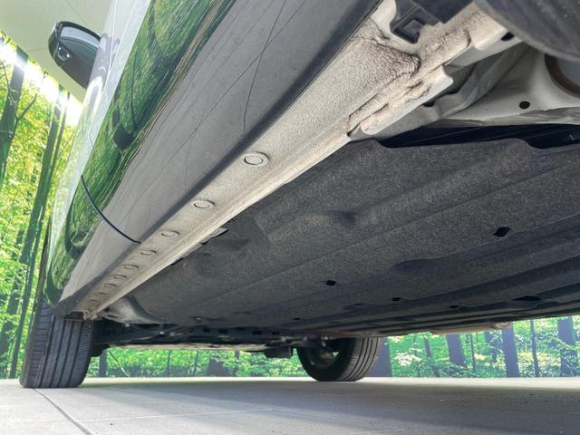 ヴェゼル ｅ：ＨＥＶ　Ｚ　純正９型ナビ　バックカメラ　衝突被害軽減システム　レーダークルーズ　禁煙車　電動リアゲート　コーナーセンサー　スマートキー　ＬＥＤヘッド　ＥＴＣ２．０　オートライト　デュアルエアコン（22枚目）