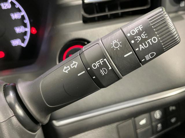 ヴェゼル ｅ：ＨＥＶ　Ｚ　純正９型ナビ　バックカメラ　衝突被害軽減システム　レーダークルーズ　禁煙車　電動リアゲート　コーナーセンサー　スマートキー　ＬＥＤヘッド　ＥＴＣ２．０　オートライト　デュアルエアコン（56枚目）