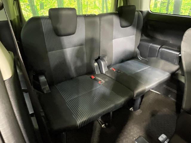 ヴォクシー ＺＳ　両側電動ドア　純正ナビ　フリップダウンモニター　バックカメラ　禁煙車　ドラレコ　スマートキー　ＬＥＤヘッド　ＥＴＣ　オートライト　デュアルエアコン　純正１６インチアルミ　Ｂｌｕｅｔｏｏｔｈ　ＤＶＤ再生（9枚目）