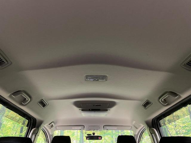 ヴォクシー ＺＳ　両側電動ドア　純正ナビ　フリップダウンモニター　バックカメラ　禁煙車　ドラレコ　スマートキー　ＬＥＤヘッド　ＥＴＣ　オートライト　デュアルエアコン　純正１６インチアルミ　Ｂｌｕｅｔｏｏｔｈ　ＤＶＤ再生（39枚目）