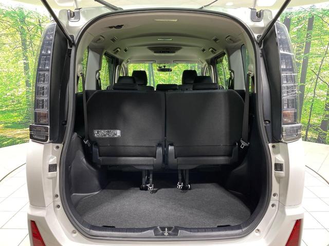 ヴォクシー ＺＳ　両側電動ドア　純正ナビ　フリップダウンモニター　バックカメラ　禁煙車　ドラレコ　スマートキー　ＬＥＤヘッド　ＥＴＣ　オートライト　デュアルエアコン　純正１６インチアルミ　Ｂｌｕｅｔｏｏｔｈ　ＤＶＤ再生（40枚目）