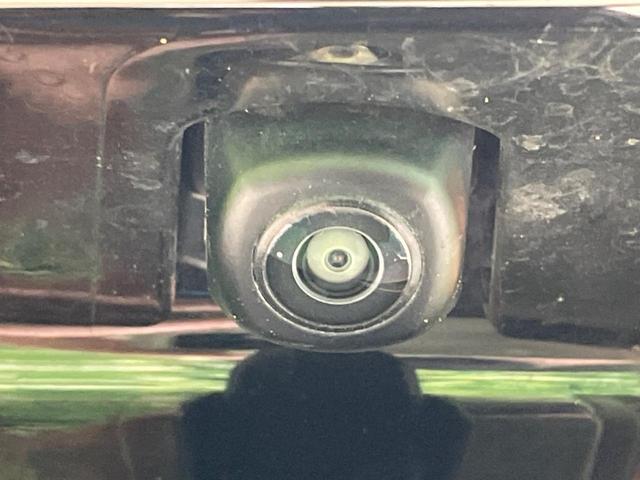 ノア Si ダブルバイビー 両側電動ドア 純正10型ナビ 後席モニター バックカメラ 衝突被害軽減システム 禁煙車 コーナーセンサー スマートキー LEDヘッド クルコン オートハイビーム 車線逸脱警報 オートライト(32枚目)