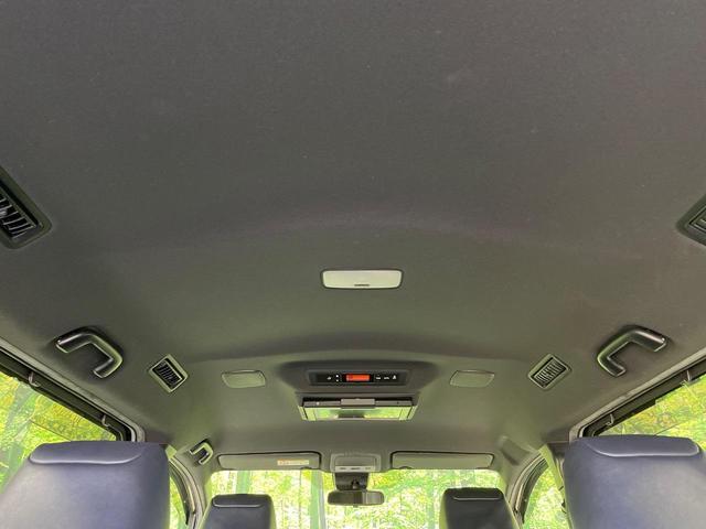 ノア Si ダブルバイビー 両側電動ドア 純正10型ナビ 後席モニター バックカメラ 衝突被害軽減システム 禁煙車 コーナーセンサー スマートキー LEDヘッド クルコン オートハイビーム 車線逸脱警報 オートライト(49枚目)