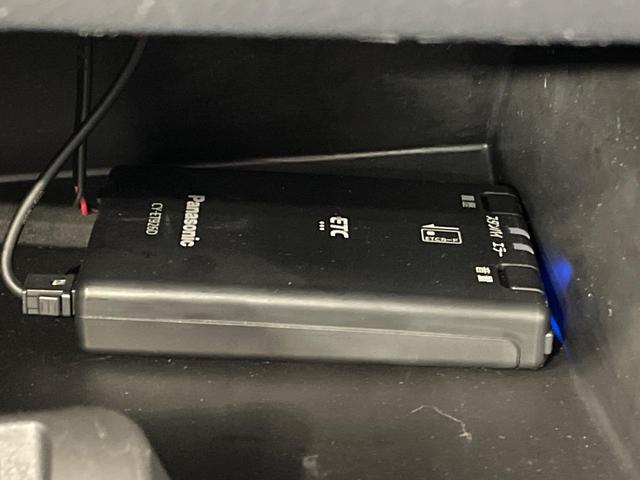 ワゴンＲスティングレー Ｘ　ナビ　禁煙車　ドラレコ　スマートキー　ＨＩＤヘッド　ＥＴＣ　オートライト　オートエアコン　純正１４インチアルミ　Ｂｌｕｅｔｏｏｔｈ　ＣＤ　ＤＶＤ再生　フルセグ　フォグライト　電動格納ミラー（6枚目）