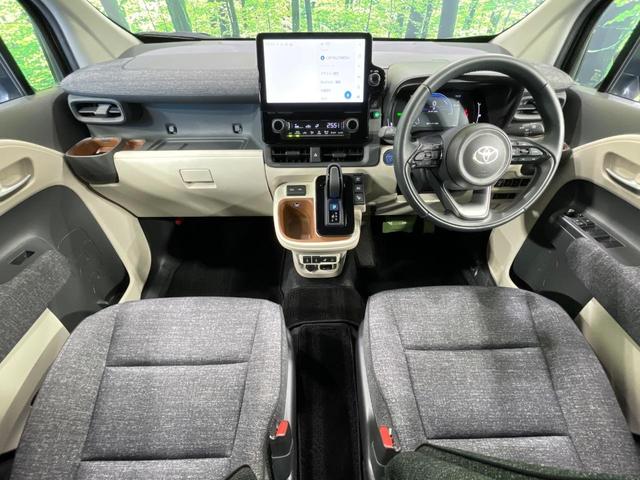 シエンタ ハイブリッドZ 両側電動ドア メーカー10.5型ディスプレイ フリップダウンモニター 全周囲カメラ 衝突軽減装置 レーダークルーズ 禁煙車 前席シートヒーター ドラレコ コーナーセンサー LEDヘッド ETC(2枚目)