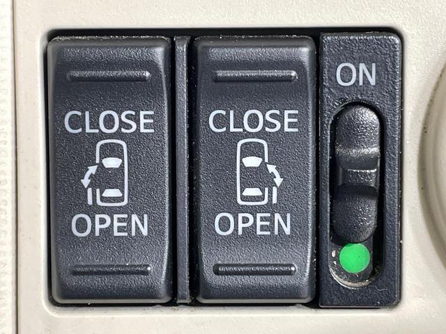 ムーヴキャンバス Xリミテッド SAII 両側電動ドア ナビ バックカメラ 衝突軽減装置 禁煙車 コーナーセンサー スマートキー ETC 車線逸脱警報 オートライト オートエアコン CD 地デジ アイドリングストップ 電動格納ミラー(4枚目)