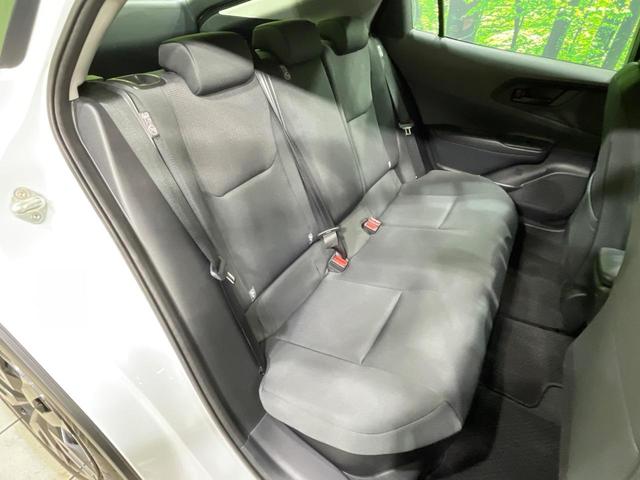 後部座席も気になるようなキズ・汚れやへたり等、大きなダメージはなく、良好な状態です。