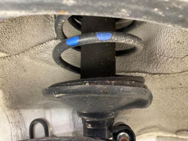 エブリイ ジョイン　４ＷＤ　純正ディスプレイオーディオ　衝突軽減装置　バックカメラ　ＨＩＤヘッドライト　クリアランスソナー　オートハイビーム　車線逸脱警報　オートライト（20枚目）